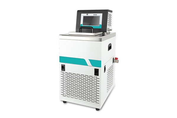 寧波新芝生物科技低溫恒溫槽（加熱、制冷）DC-1006